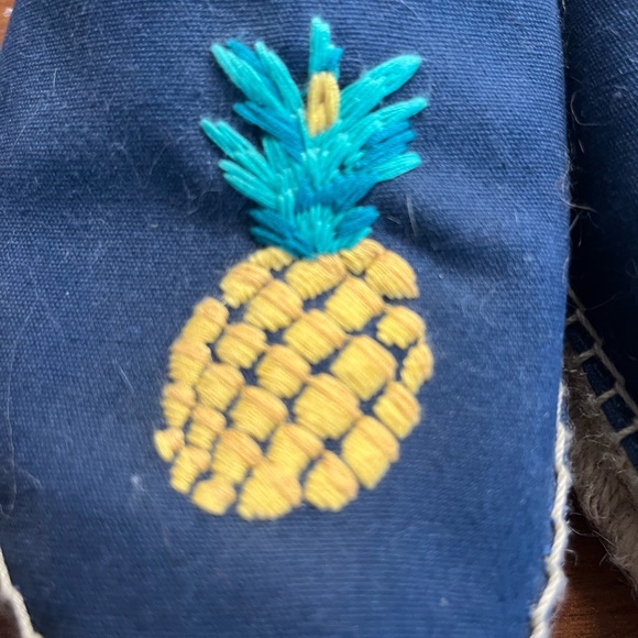 Pineapple Espadrille - Picture 4 of 5